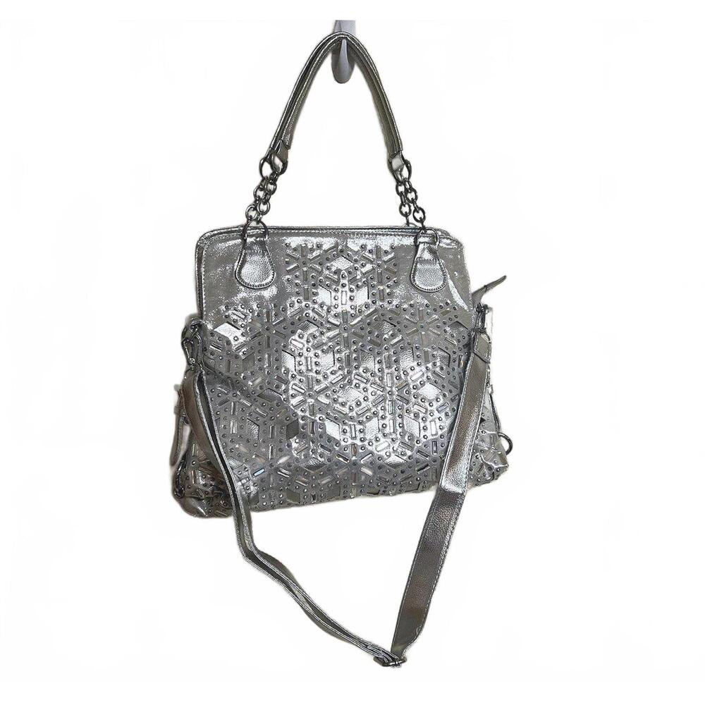 Silver Geometric Patterned Handbag With Multiple … - image 1